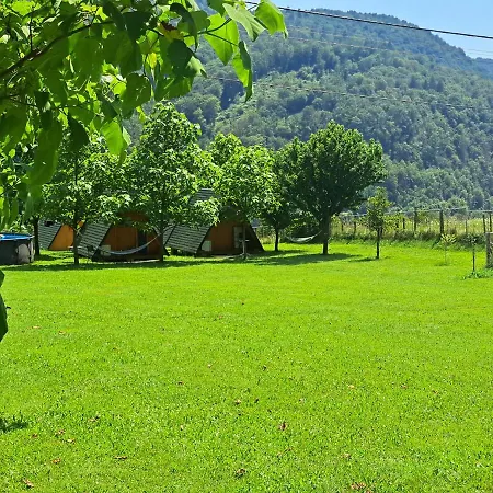 Hotel Glamping Hiske Petrin à Tolmin Extérieur photo