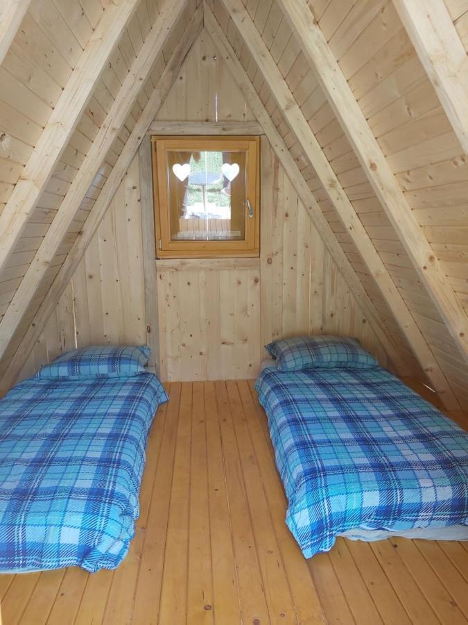 Glamping Hiske Petrin Tente de luxe