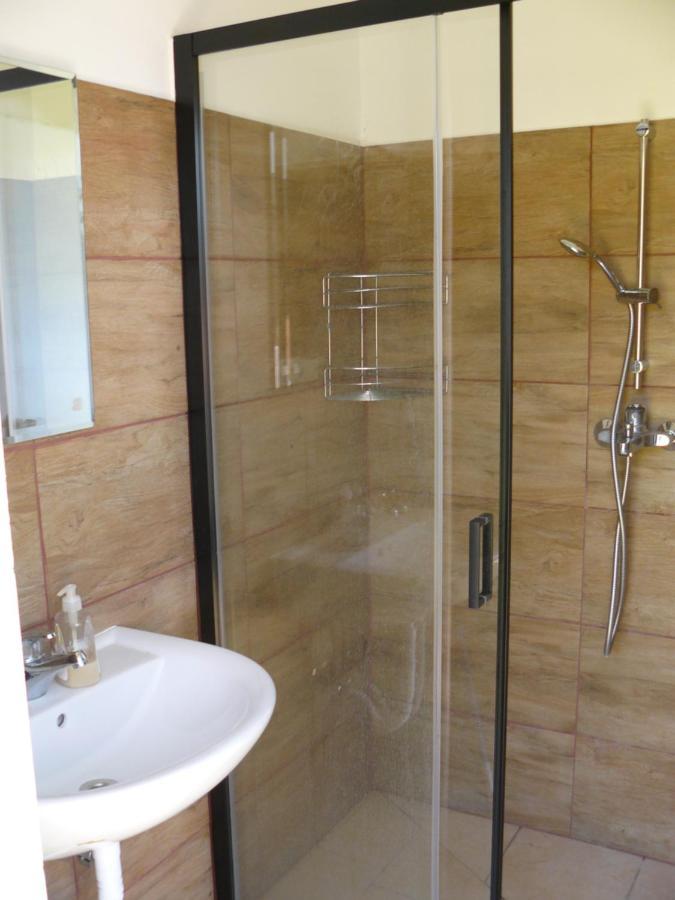 Tente de luxe Glamping Hiske Petrin *