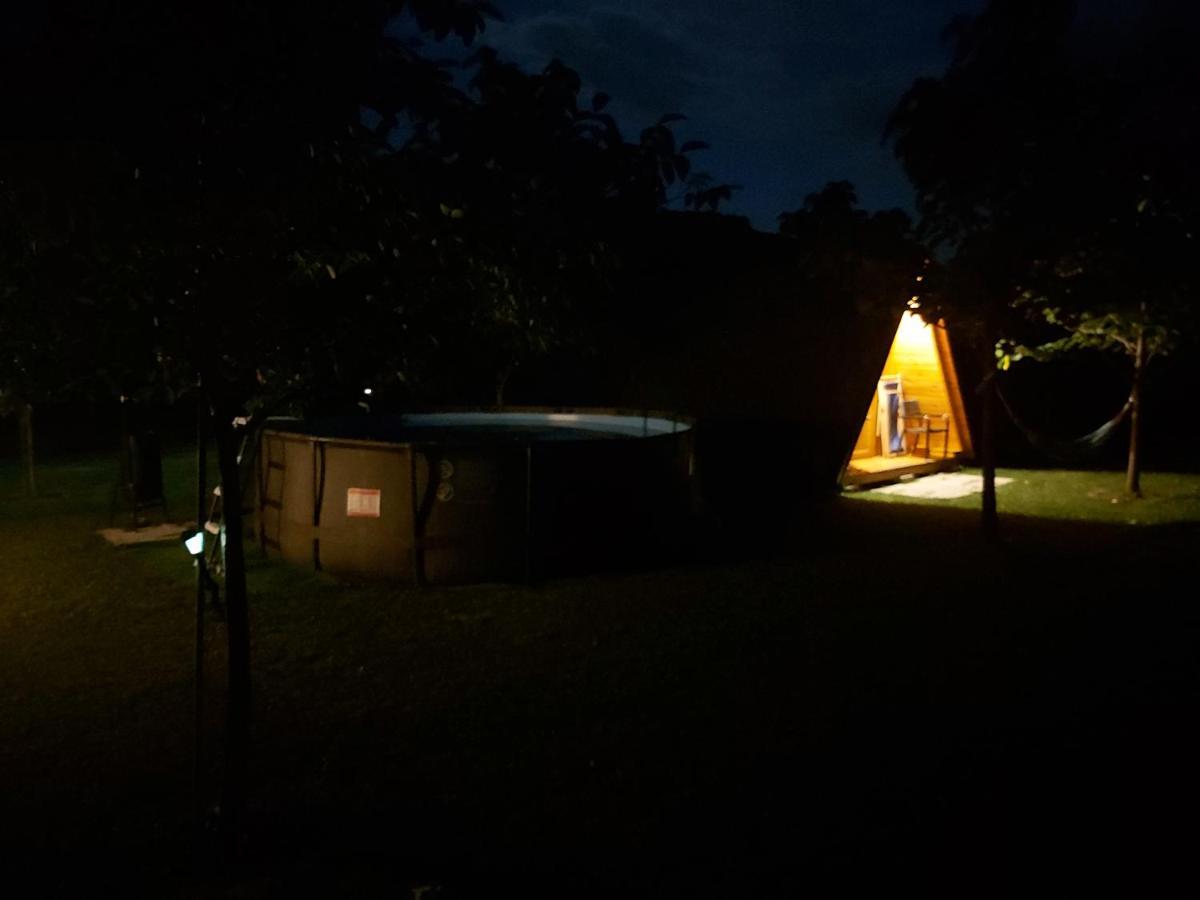 Tente de luxe Glamping Hiske Petrin *