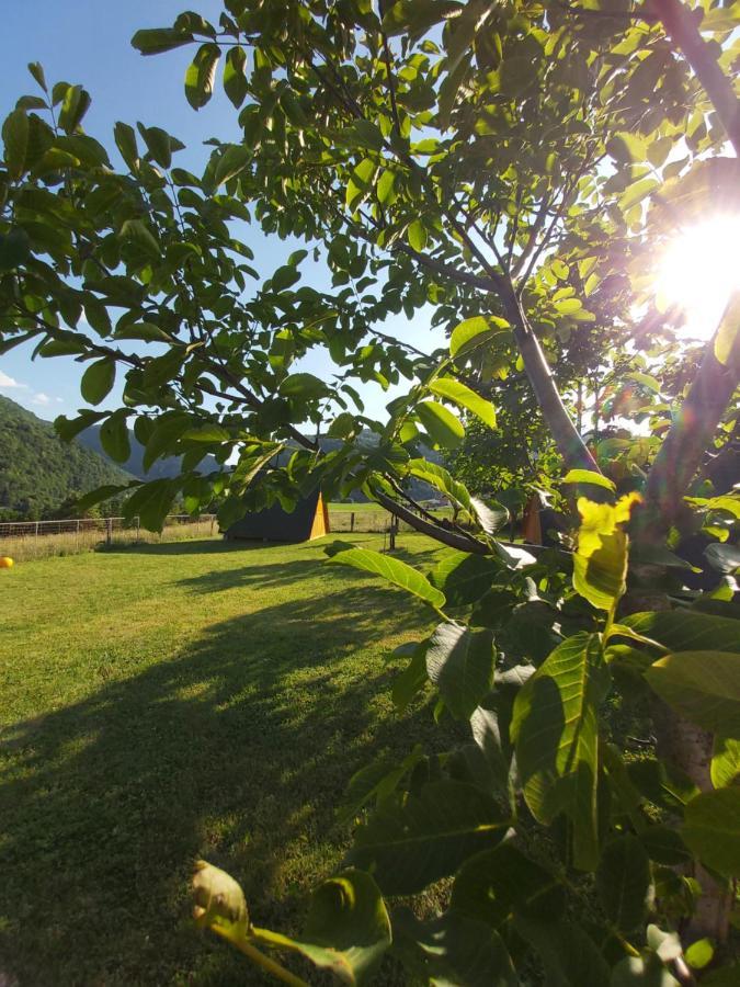 Tente de luxe Glamping Hiske Petrin