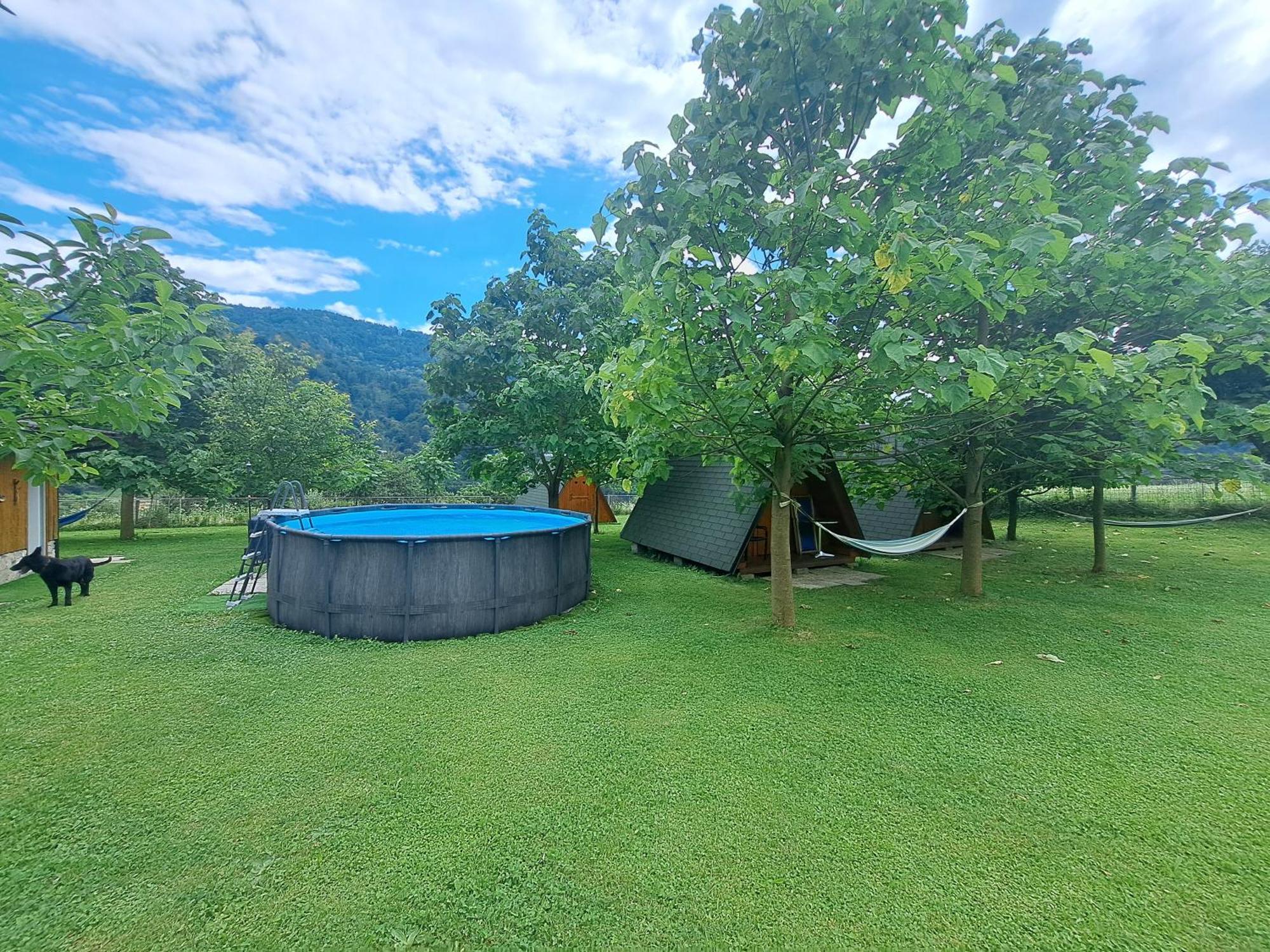 Tente de luxe Glamping Hiske Petrin Tolmin